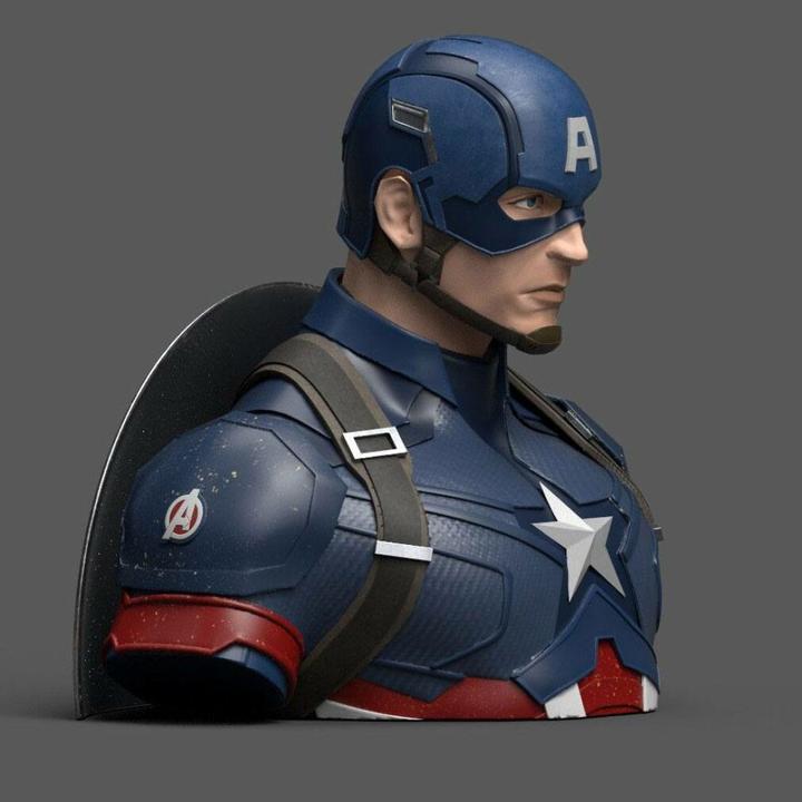 Actual product image Semic Avengers - Endgame: Captain America