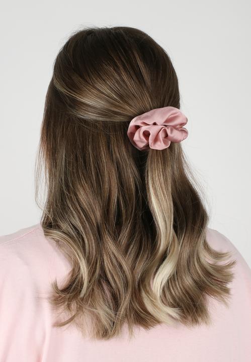 Actual product image Trisa Fashion Scrunchies Snake (Hair tie)