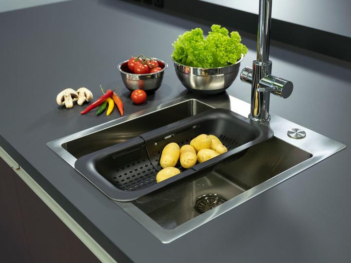 Produktbild Wenko Schüssel 1700 ml, 1 Stück, Edelstahl (20 cm, 1.70 l, 1 x)