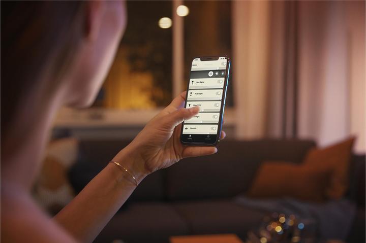 Immagine prodotto Philips Hue Tonalità ambiente bianco (E27, 6 W, 570 lm, 4 x, F)