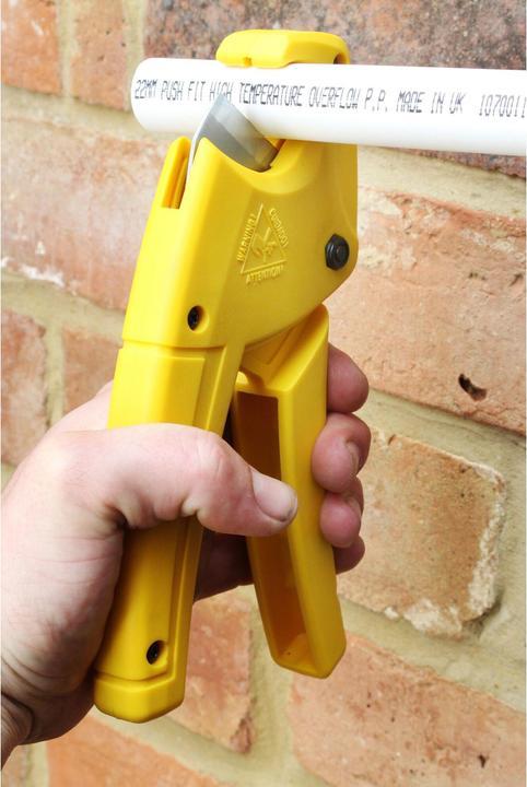 Actual product image Stanley PVC pipe shears (200 mm)