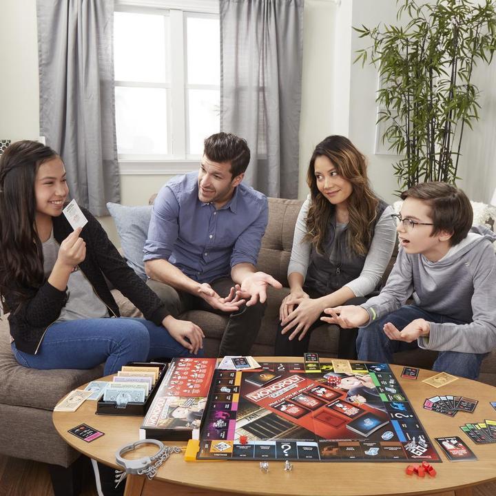 Produktbild Hasbro Gaming Monopoly Mogeln und Mauscheln (Deutsch)