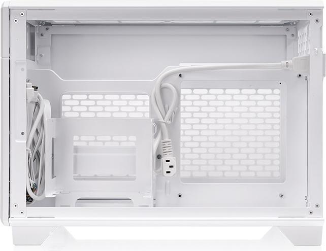 Actual product image Thermaltake Tt TR100 Snow White (Mini-ITX)