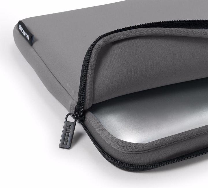 Actual product image Dicota Skin Base (12.50", Universal)