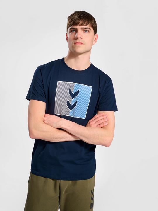 Actual product image hummel Hmlactive Stripe Co Tee S/S (S)