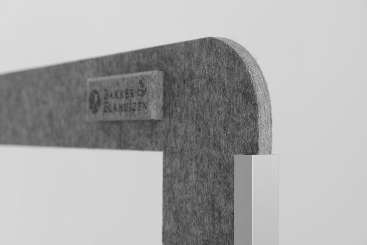 Actual product image Bakker Elkhuizen Bakker table divider round w.acrylic window grey backside