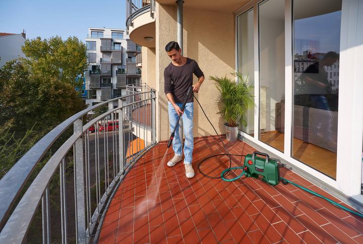 Produktbild Bosch Home & Garden Hochdruckreiniger EasyAquatak 120 (Netzbetrieb)