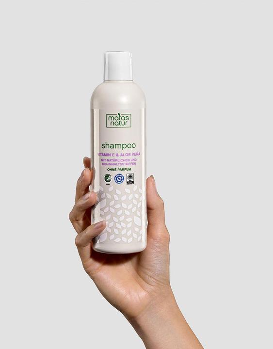 Produktbild Matas Natur Shampoo mit Bio-Aloe Vera und Vitamin E (400 ml, Flüssiges Shampoo)