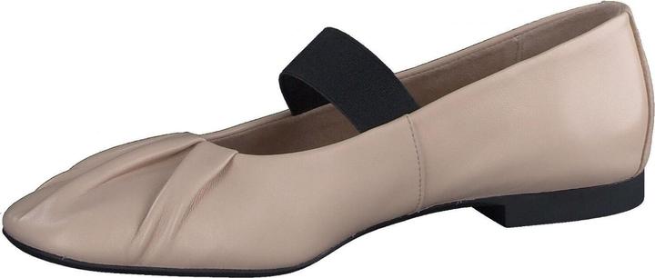 Paul Green This fashionable ballerina from is a wonderful companion. The upper material is made from