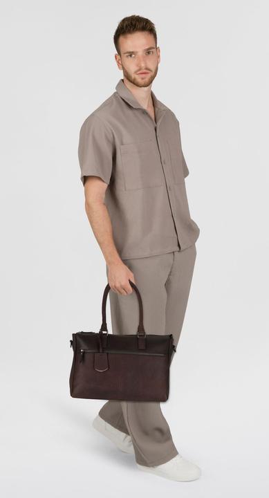 Actual product image Burkely On The Move Laptopbag 15,6 Zipper Inclusief Powerbank - aktetas - Bruin (17 l)