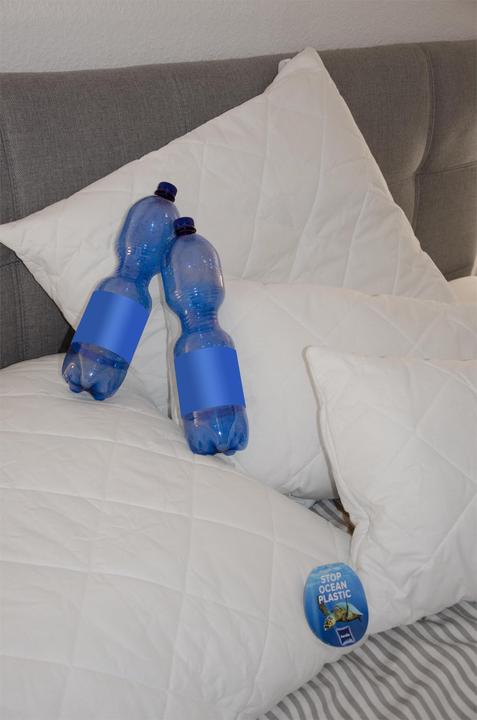 Actual product image Aspero Pull-in blanket made from recycled material REIMS (100 g, 135 x 200 cm)
