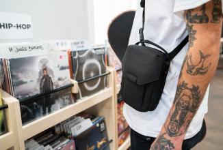 Image du produit Wandrd X1 Sac à bandoulière petit Zwart (Sac à bandoulière pour appareil photo, 1 l)