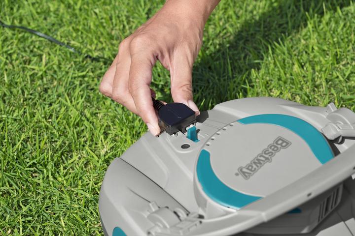 Actual product image Bestway AquaTronix G100 Robotic