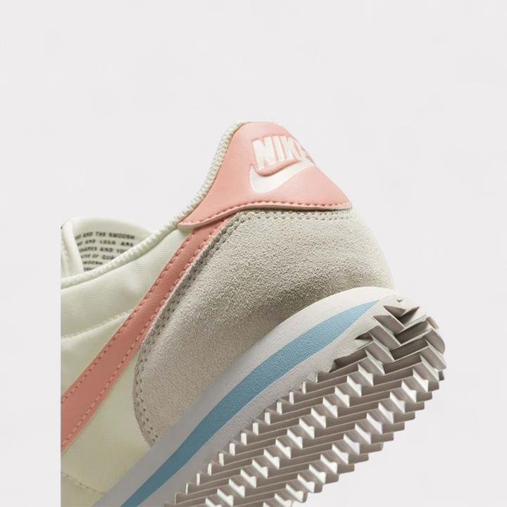 Actual product image Nike Cortez (37.5)