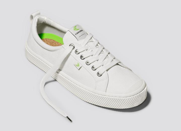 Actual product image Cariuma OCA Canvas (39)