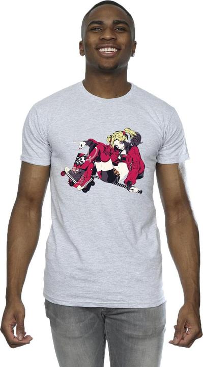 Actual product image Mens Harley Quinn Rollerskates T-Shirt (4XL)