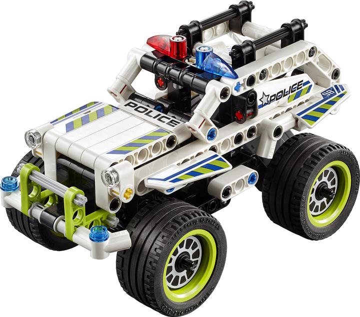 Actual product image LEGO Technic Police Interceptor (42047, LEGO Technic)