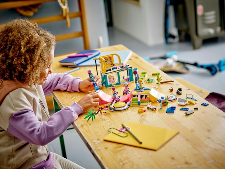 Actual product image LEGO Skatepark (41751, LEGO Friends)