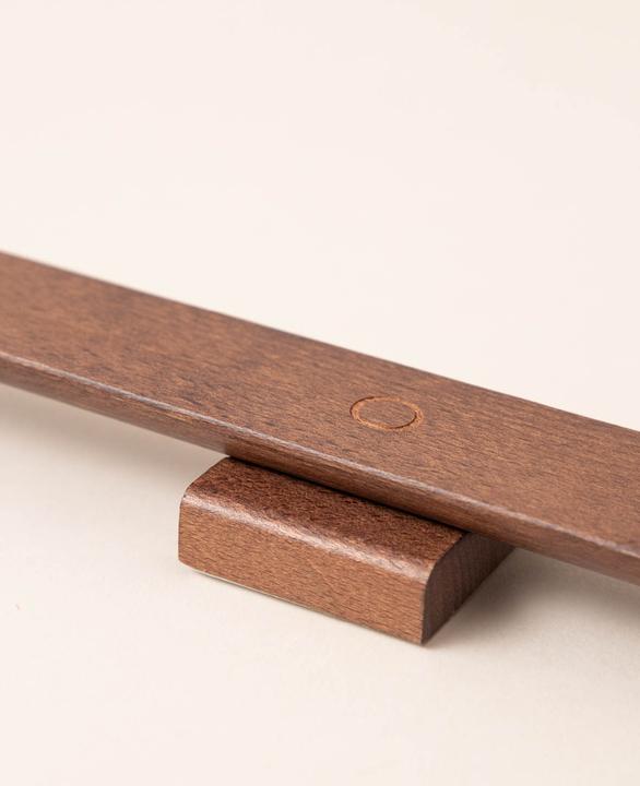 Actual product image Esmée Magnetischer Schuhlöffel in Walnuss Optik, 55 cm