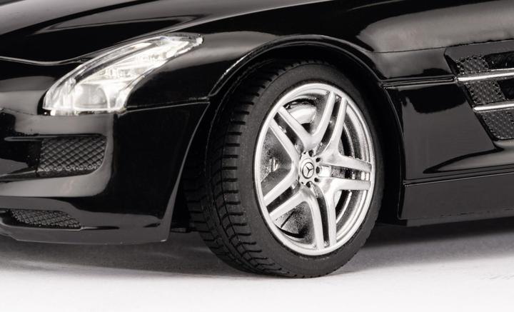 Actual product image Carson 1:24 M.-Benz SLS AMG 2.4G 100% RTR black