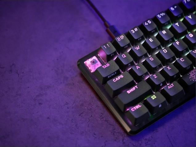 Produktbild Corsair K65 Pro Mini (DE, Kabelgebunden)