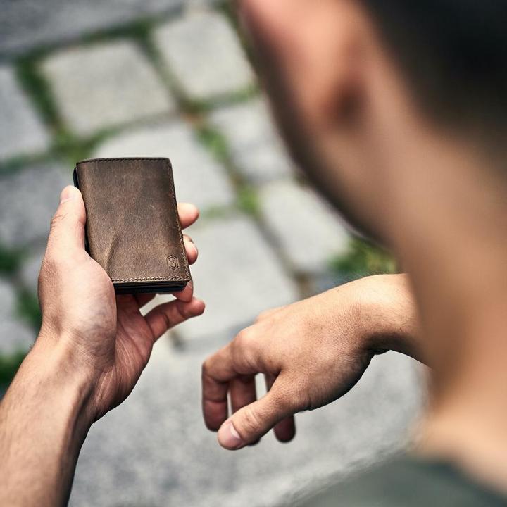 Actual product image Slimpuro Slim Wallet