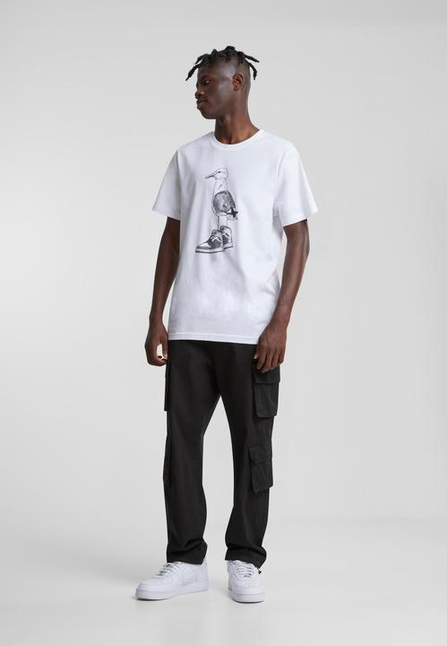 Actual product image Mister Tee Seagull Sneakers Tee - 18357 (XL)