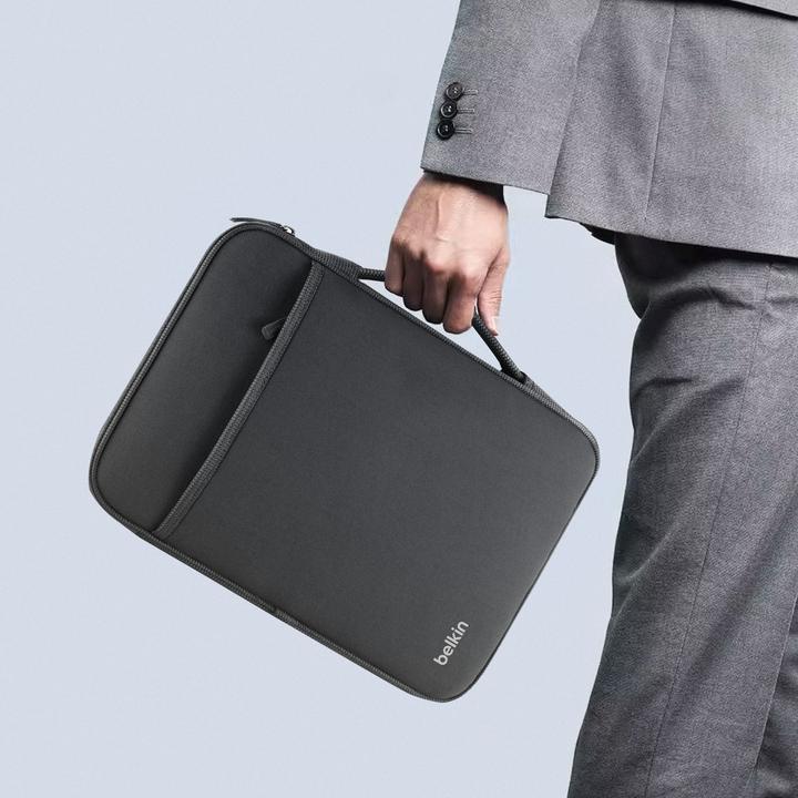 Actual product image Belkin B2b064-C00 (13", Apple, Universal)