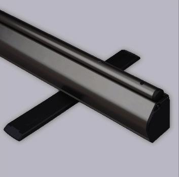 Produktbild Reflecta Bodenleinwand portable 178x211 (171x128) schwarzer Rücken/schwarzer Rand (83.07", 4:3)