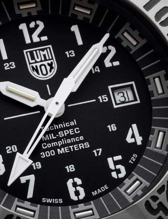 Immagine prodotto Luminox XL.3351.SET MiIL-SPEC (Lunetta girevole a sinistra, Fatto in Svizzera)
