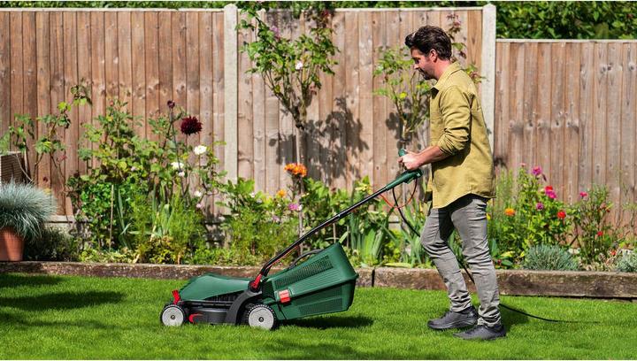 Produktbild Bosch Home & Garden UniversalRotak 34-405 (Netzbetrieb)