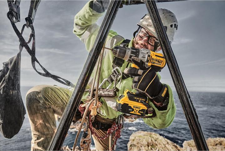 Produktbild DeWalt DreigangSchlagbohrschrauber (Akkubetrieb)