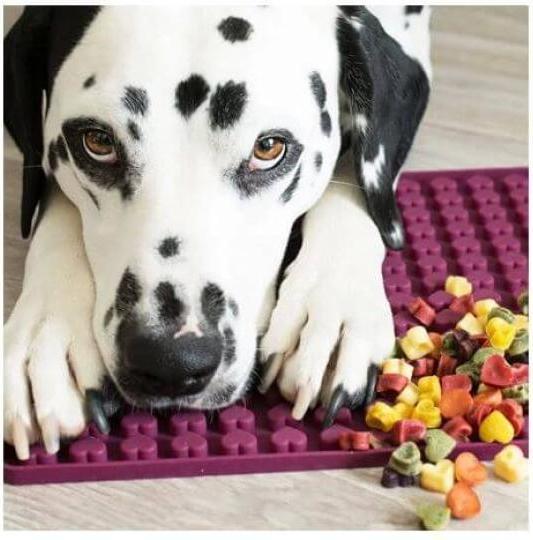 Actual product image Collory Heart baking mat petrol