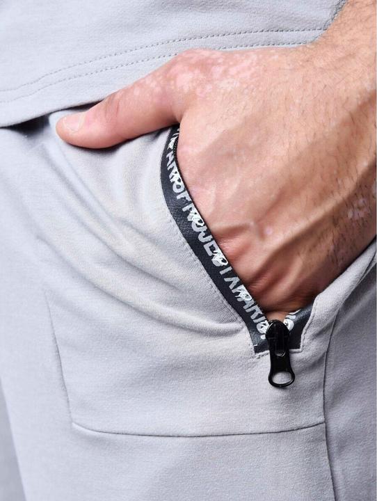 Actual product image Project X Paris Plain shorts with logo band (L)