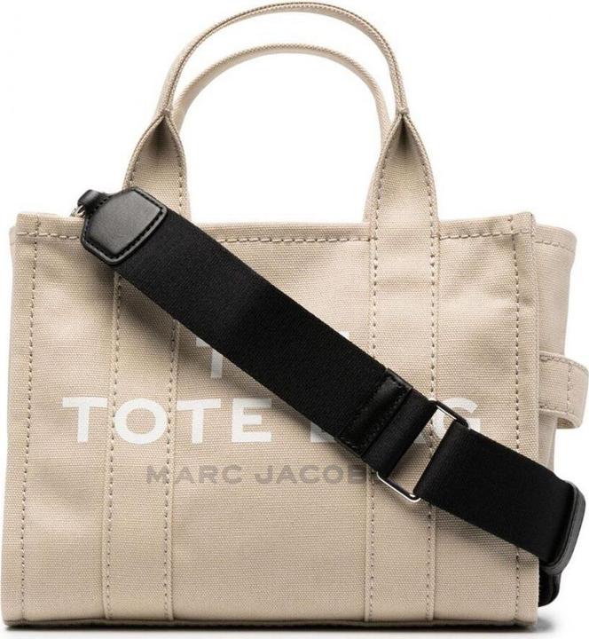 Actual product image Marc Jacobs 2140935