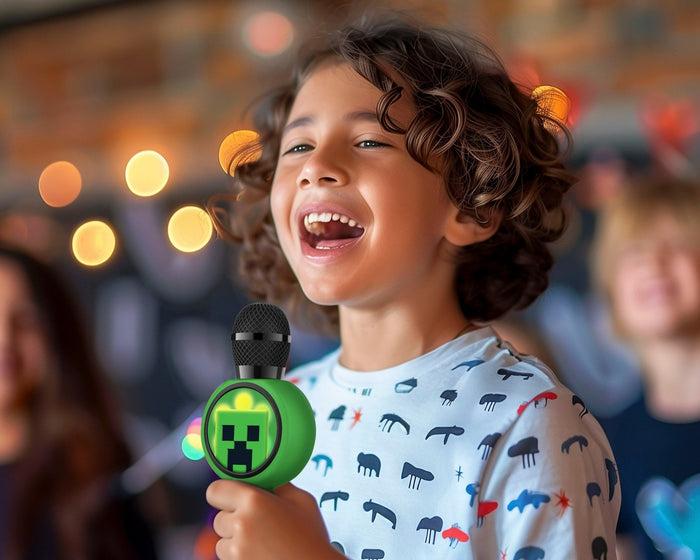 Image du produit OTL Micro karaoké LED pour enfants avec emplacement pour carte Micro-SD et déformateur de voix amusant