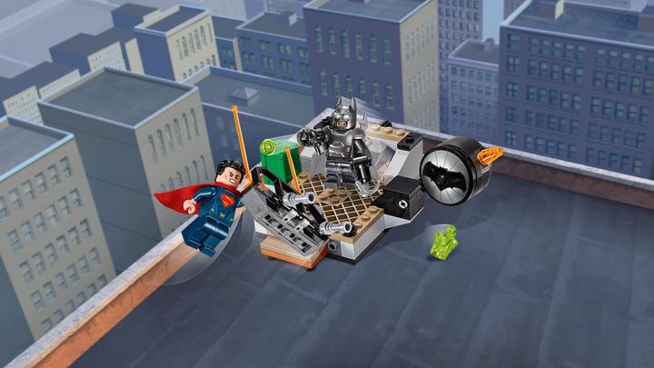 Image du produit LEGO Super Heroes Clash of the Heroes (76044, LEGO DC)