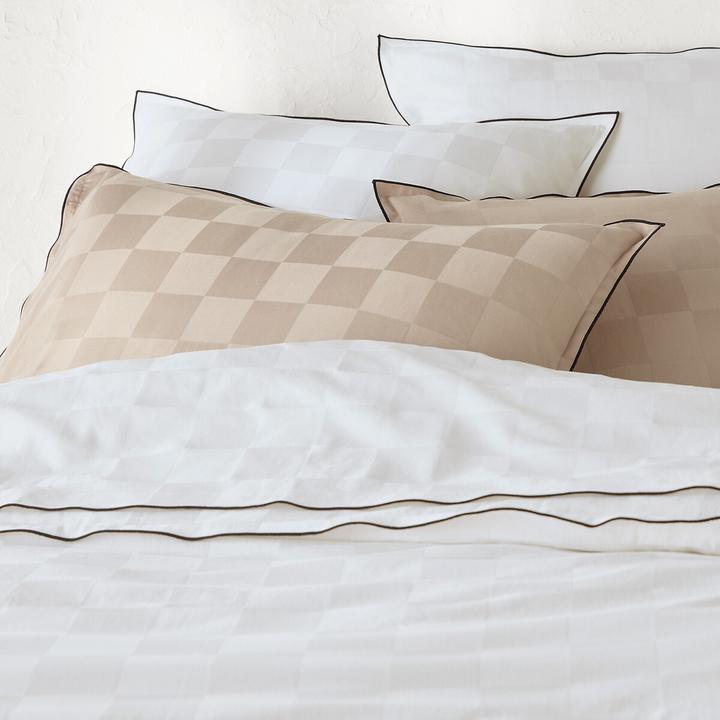 Actual product image La Redoute Interieurs Victor Damier (Duvet cover, 240 x 220 cm)