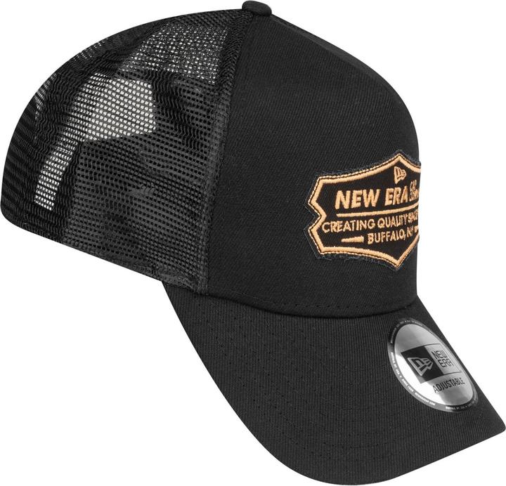 Actual product image New Era Adjustable Trucker Cap - RETRO PATCH black / khaki (One size)