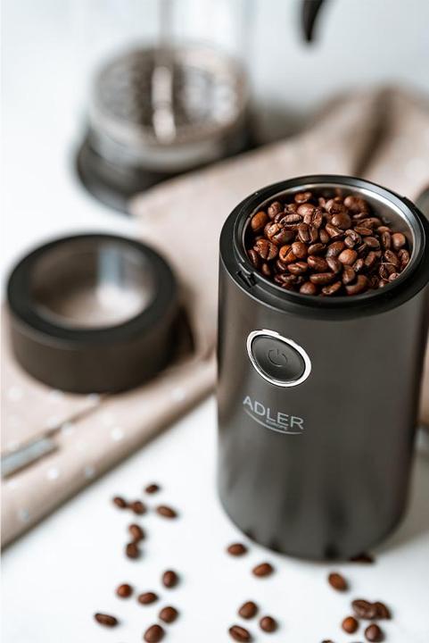 Actual product image Adler Coffee grinder AD4446bs 150 W, Coffee beans capacity 75 g, Lid safety switch, Juodas (EU plug)
