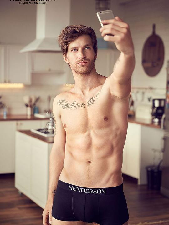 Henderson Boxer modello 118389