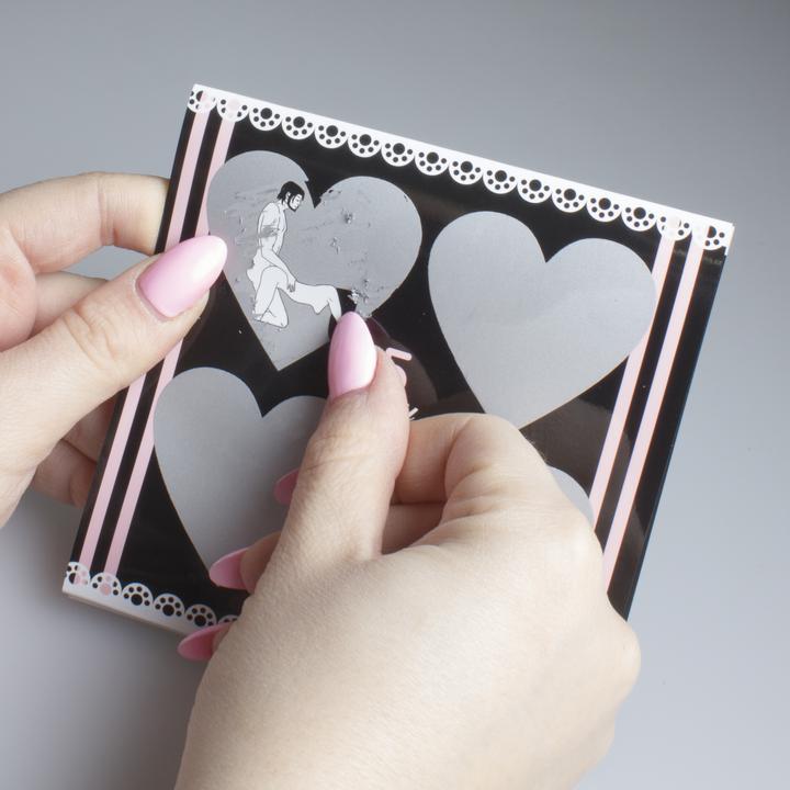 Actual product image Secret play Scratch & Sex Straight (Deck of cards, English, Spanish, French, Portuguese, German)
