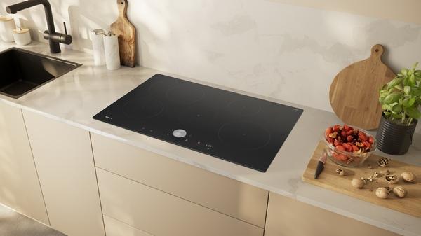 Produktbild Neff N 90, Induktionskochfeld, 80 cm, Schwarz, flächenbündig (integriert), T58PTF1L0