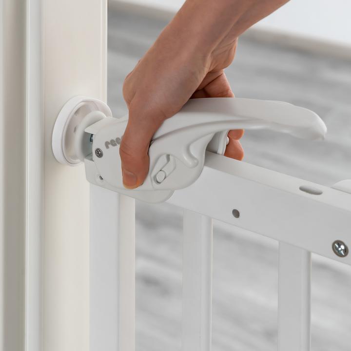 Actual product image Reer Clamp and screw grille (63 cm)