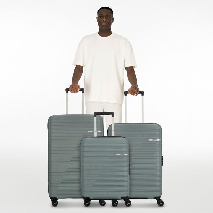 Image du produit American Tourister Liftoff 4 Rollen Kofferset 3-teilig mit Dehnfalte (208 l, XL (à partir de 115l))