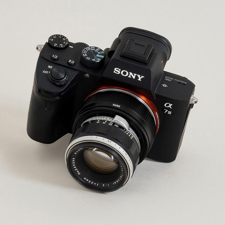 Actual product image Urth Lens Mount Adapter: Compatible with M42 Lens to Sony E Camera Body (Extendable)