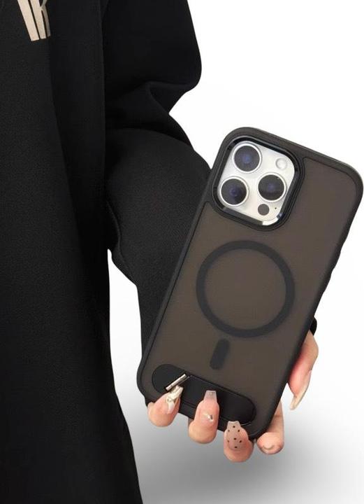 Produktbild RPD Apple iPhone 16 - MagSafe Kickstand Etui, schwarz, Matt (Apple iPhone 16)