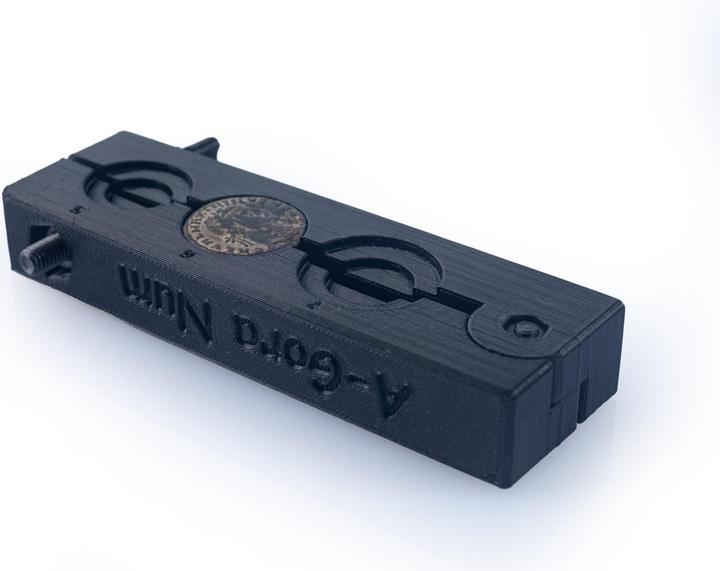 Actual product image Swissdetector Block 3D - coin cleaning