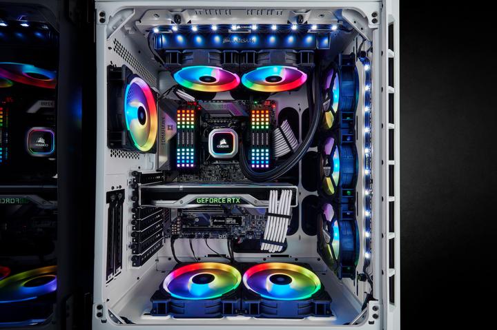 Image du produit Corsair 680X RGB (ATX, mATX, Mini-ITX, E-ATX)