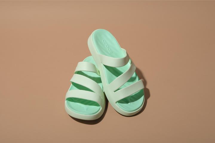 Actual product image Crocs W's Getaway Strappy (40)